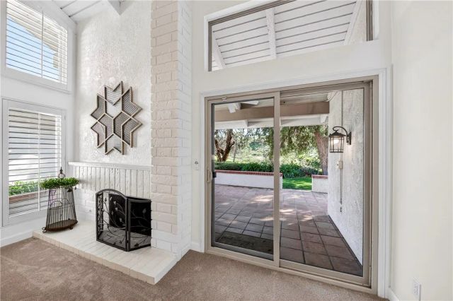 680 Via Zapata, Riverside, CA 92507