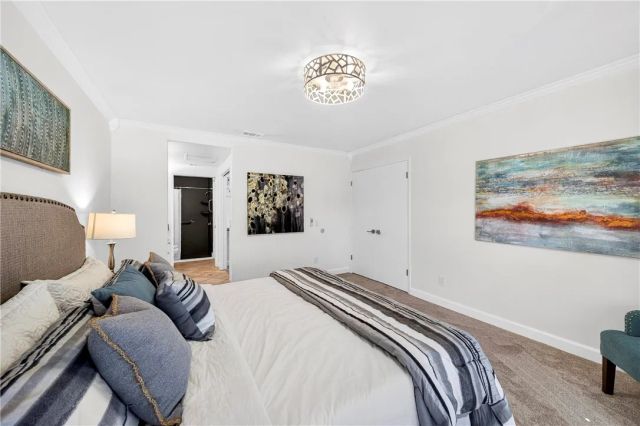 680 Via Zapata, Riverside, CA 92507