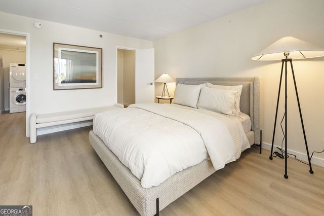 2460 Peachtree Road NE 1511, Atlanta, GA 30305