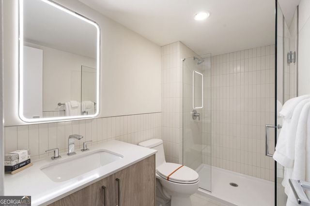 2460 Peachtree Road NE 1511, Atlanta, GA 30305