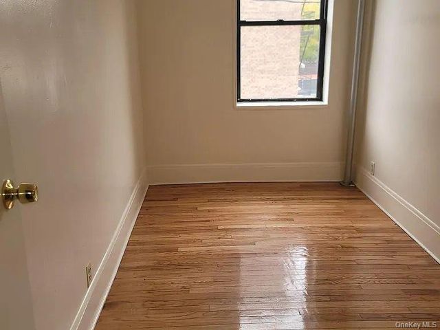 497 Van Cortlandt Park Avenue 2r, Yonkers, NY 10705