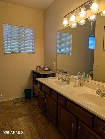 6814 S 49TH Drive, Laveen, AZ 85339