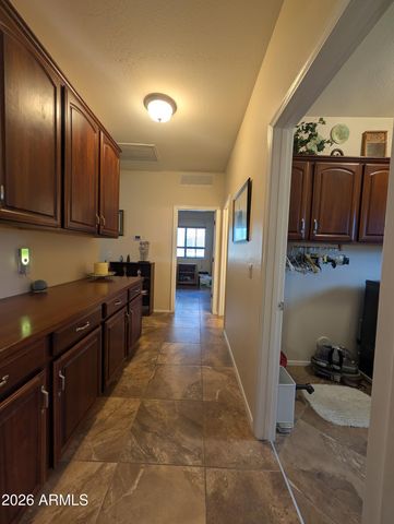 6814 S 49TH Drive, Laveen, AZ 85339