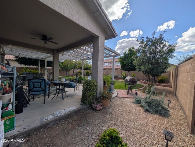 6814 S 49TH Drive, Laveen, AZ 85339