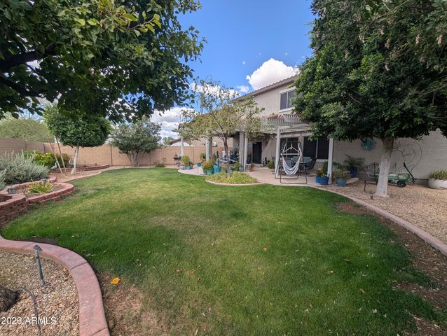 6814 S 49TH Drive, Laveen, AZ 85339