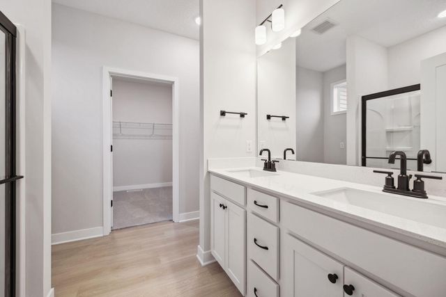 1339 Orchid Way, New Richmond, WI 54017