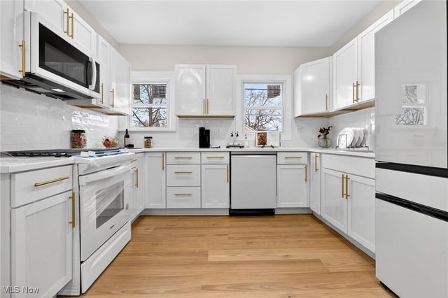 4004 E 154th Street, Cleveland, OH 44128