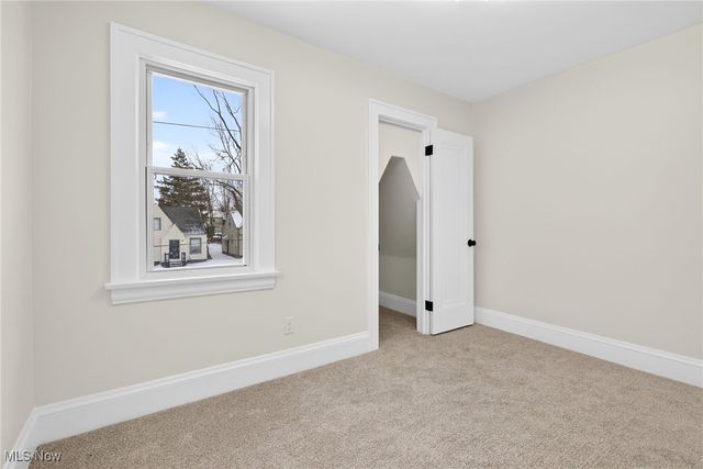 4004 E 154th Street, Cleveland, OH 44128