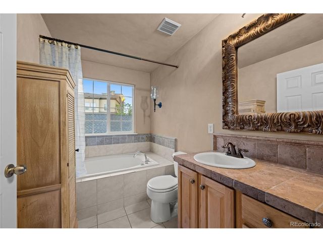 580 Green Ash St G, Littleton, CO 80129