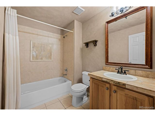 580 Green Ash St G, Littleton, CO 80129