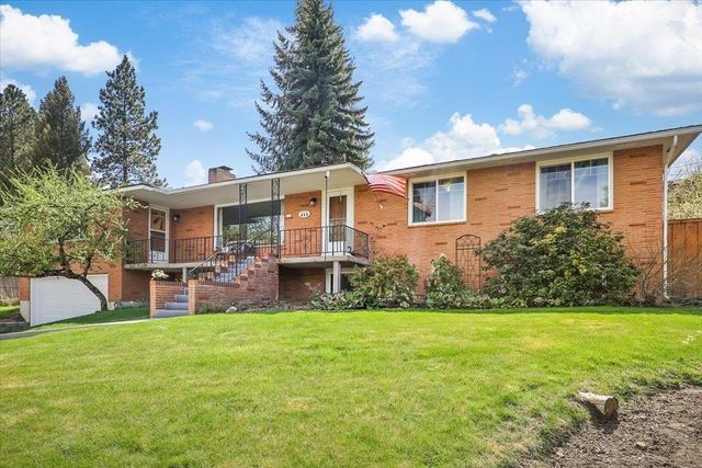1523 W Ardmore Dr, Spokane, WA 99218