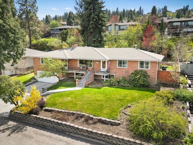 1523 W Ardmore Dr, Spokane, WA 99218