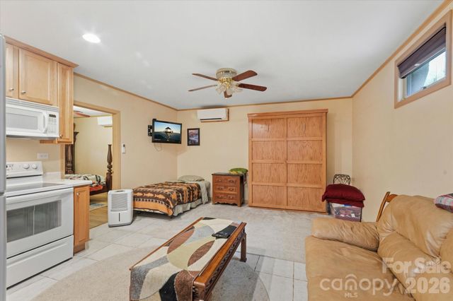 2533 Coopers Creek Road, Bryson City, NC 28713