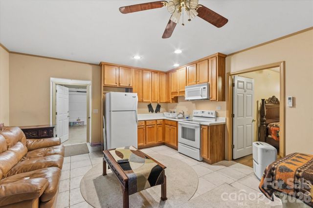 2533 Coopers Creek Road, Bryson City, NC 28713