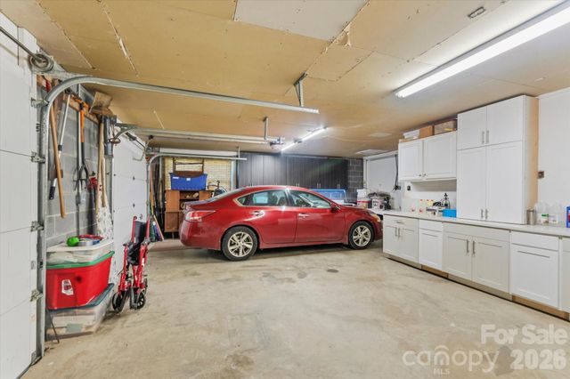 2533 Coopers Creek Road, Bryson City, NC 28713