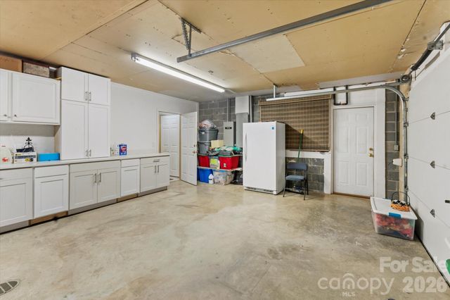2533 Coopers Creek Road, Bryson City, NC 28713