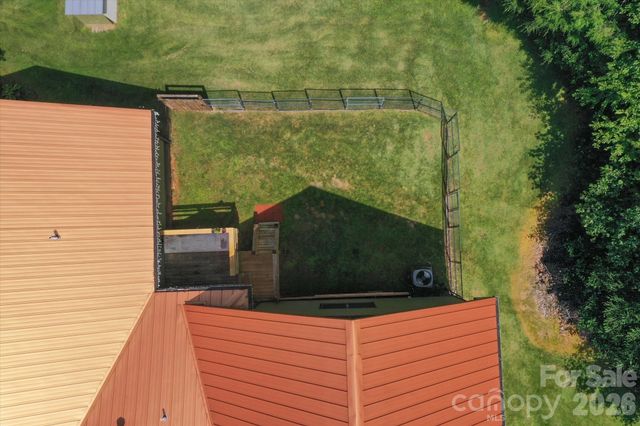 2533 Coopers Creek Road, Bryson City, NC 28713