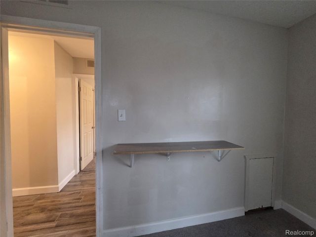 618 Linda Vista Drive, Pontiac, MI 48342