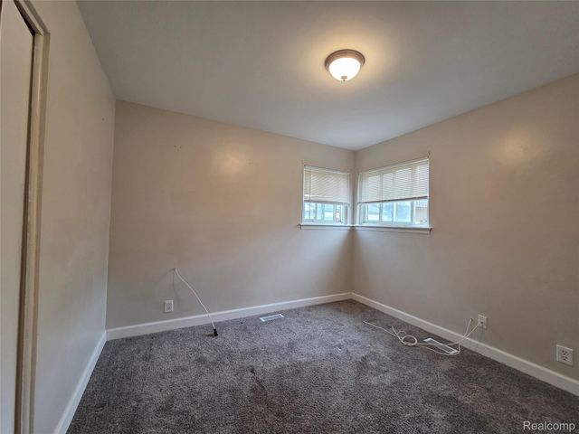 618 Linda Vista Drive, Pontiac, MI 48342