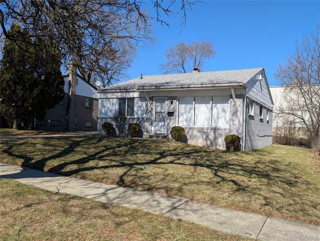 618 Linda Vista Drive, Pontiac, MI 48342