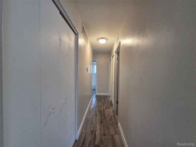 618 Linda Vista Drive, Pontiac, MI 48342