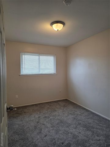 618 Linda Vista Drive, Pontiac, MI 48342