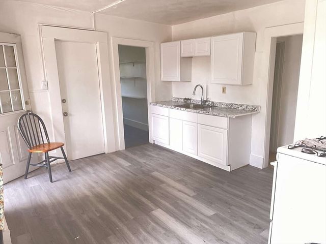 16-18 Alderman St., Springfield, MA 01108