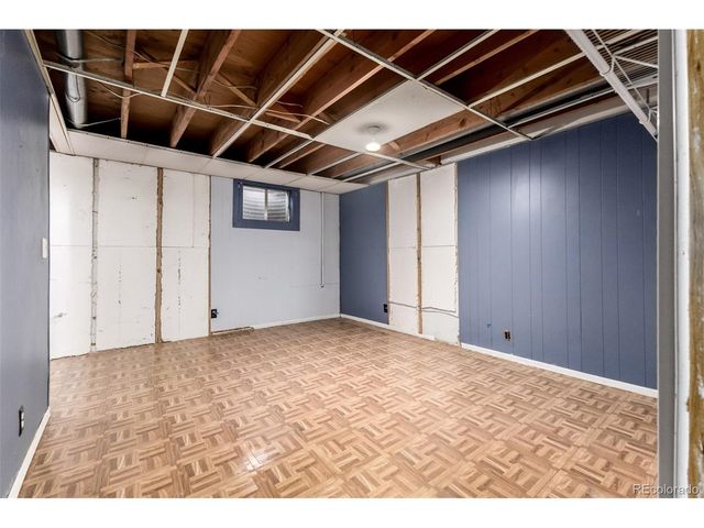 7772 W Glasgow Pl, Littleton, CO 80128
