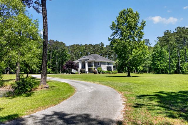 7246 Highway 165, Ravenel, SC 29470