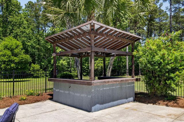 7246 Highway 165, Ravenel, SC 29470