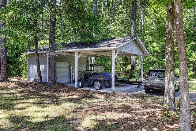 7246 Highway 165, Ravenel, SC 29470