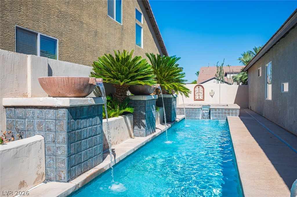 10005 Pebble Path Court, Las Vegas, NV 89148 — photo 2
