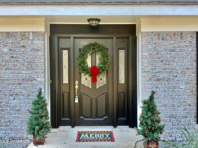 1711 Seacliffe Drive, Gautier, MS 39553