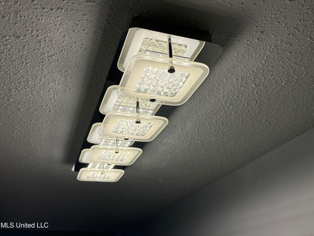 1711 Seacliffe Drive, Gautier, MS 39553