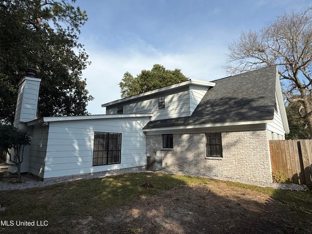 1711 Seacliffe Drive, Gautier, MS 39553