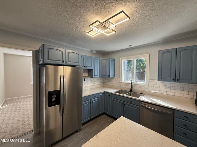 1711 Seacliffe Drive, Gautier, MS 39553