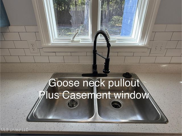 1711 Seacliffe Drive, Gautier, MS 39553