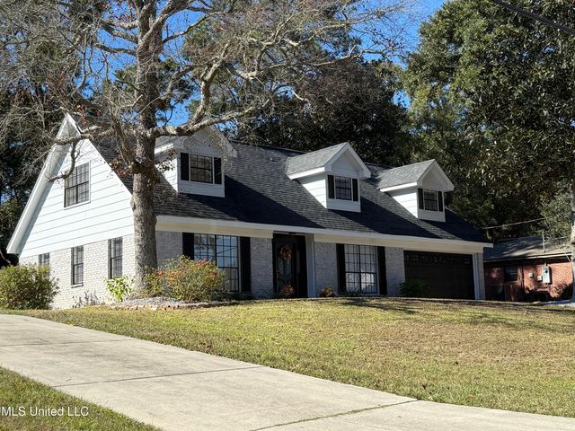 1711 Seacliffe Drive, Gautier, MS 39553