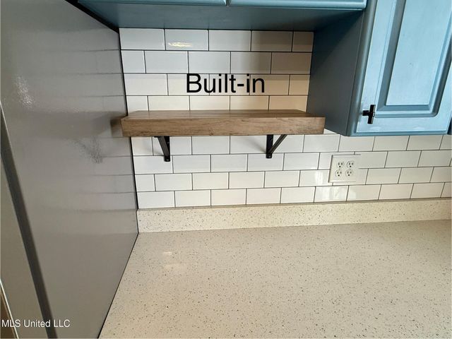 1711 Seacliffe Drive, Gautier, MS 39553