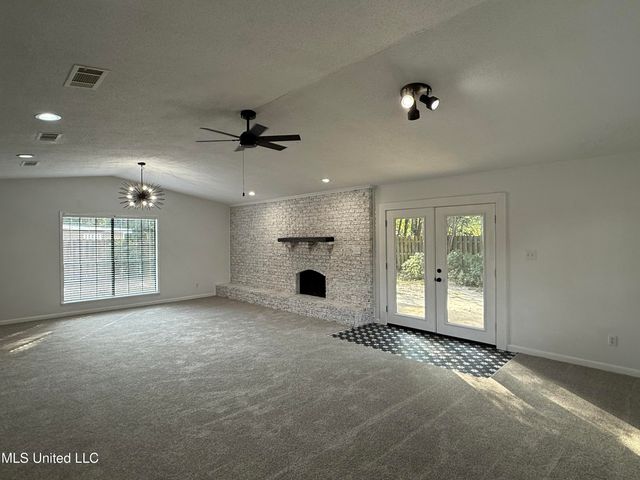 1711 Seacliffe Drive, Gautier, MS 39553