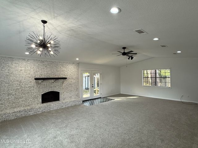 1711 Seacliffe Drive, Gautier, MS 39553