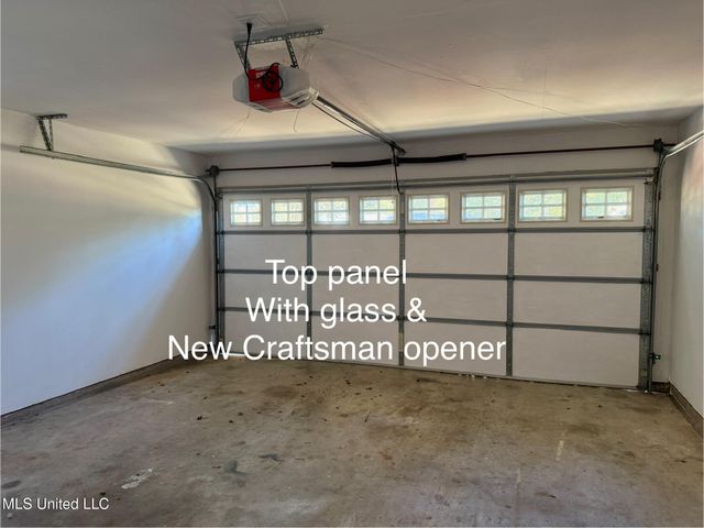 1711 Seacliffe Drive, Gautier, MS 39553