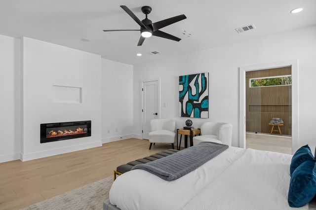 5617 Santa Fe Avenue, Dallas, TX 75214