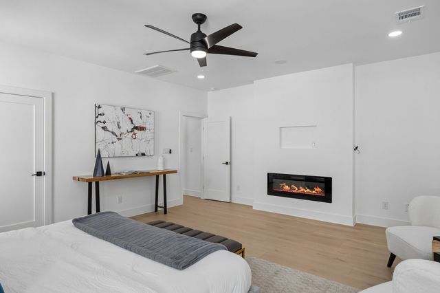 5617 Santa Fe Avenue, Dallas, TX 75214