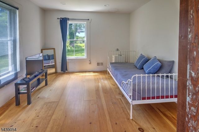 213 Old Turnpike Road, Tewksbury Twp., NJ 07830
