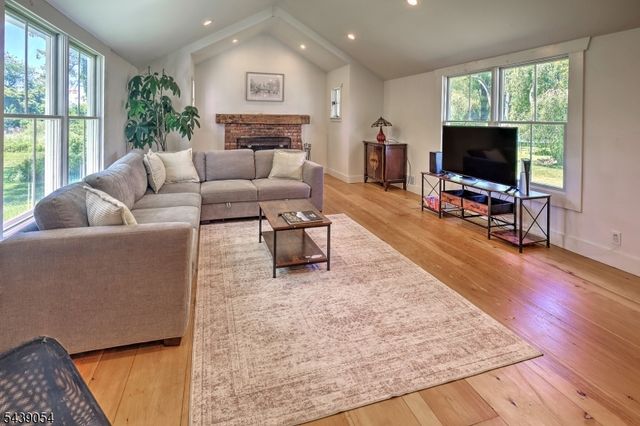 213 Old Turnpike Road, Tewksbury Twp., NJ 07830