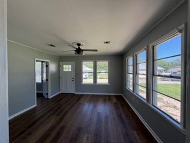 312 Small Street, Bowie, TX 76230