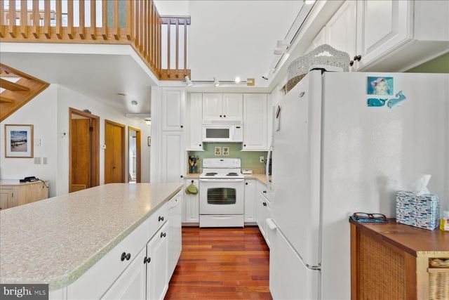 21095 ELIZABETH AVE, Rehoboth Beach, DE 19971