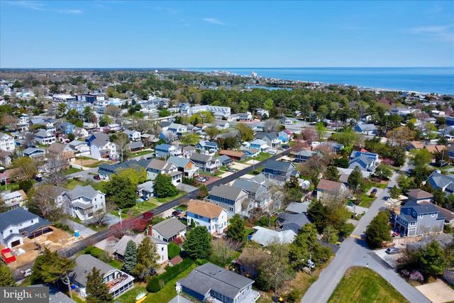 21095 ELIZABETH AVE, Rehoboth Beach, DE 19971