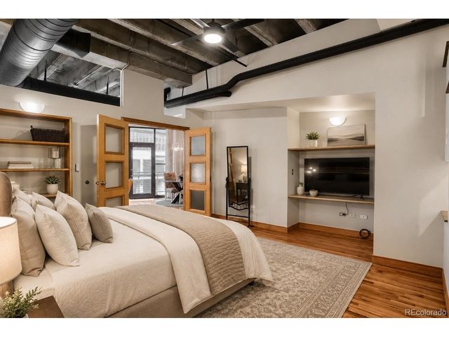 1020 15th St 214, Denver, CO 80202